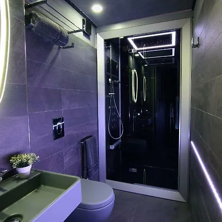 Starry Sky Charming House 4* 알게로